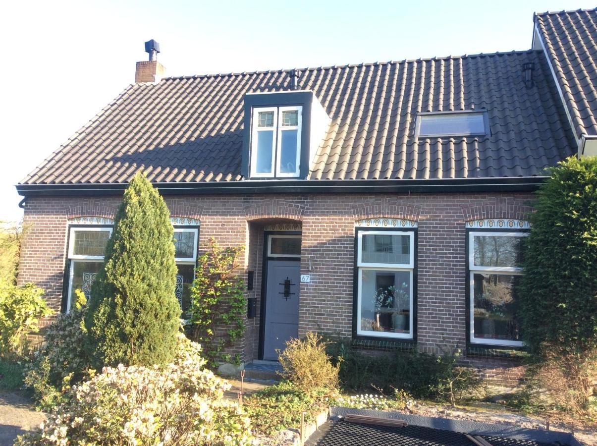 Bed and Breakfast De Bloemenhof Ouddorp Exterior foto